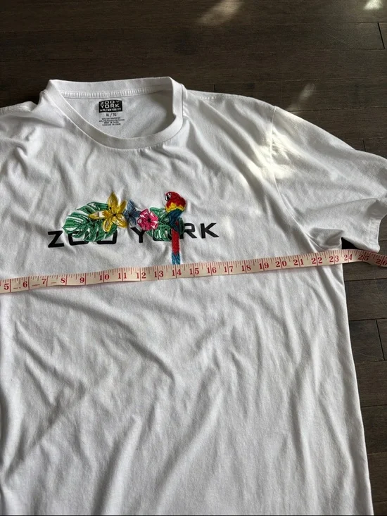 Men’s White Embroidered Zoo York Shirt Size XL - Picture 2 of 8